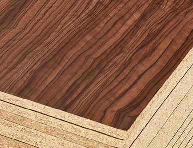 Furniertes Holz Farbe Nussbraun